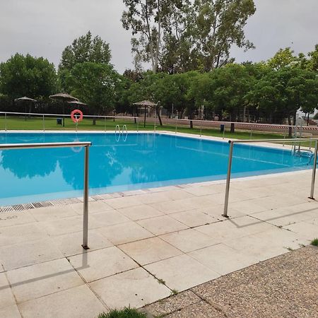 Apartamentos Turisticos Casa Morocho Alagon Del Rio Eksteriør billede